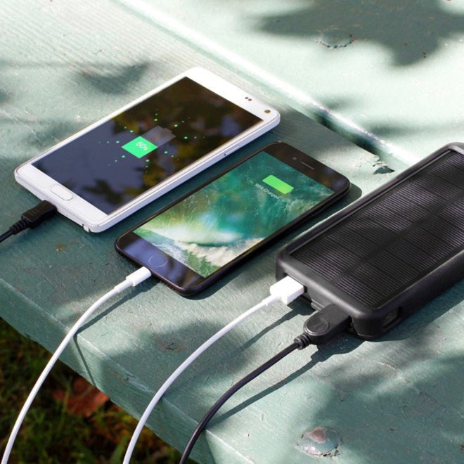 ALURATEK INC, 8000Mah Usb 5V/2.1A Powerbank, Lanterne Led intégrée 384L